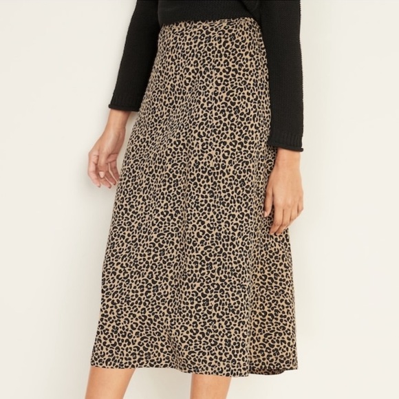 Old Navy Leopard Print Slip Style Midi 